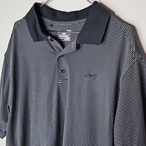 Under Armour large loose fit heatgear pinstripe short sleeve henley shirt